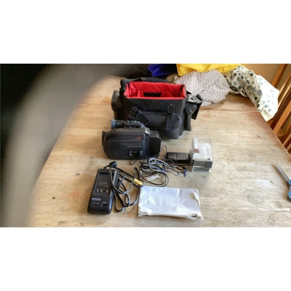 Panasonic Palmcorder IQ Camcorder Bundle PV-A306 Black VHS-C 16x Zoom Handheld